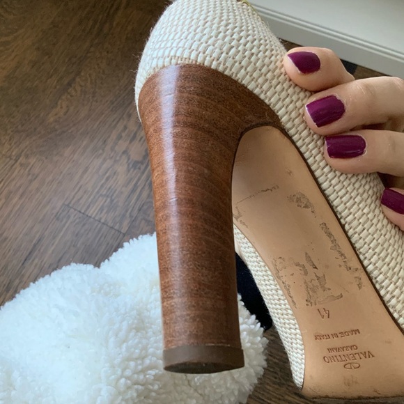 Vintage VALENTINO GARAVANI Raffia Leather Cream Wood Heels Size 41 Authentic - Picture 4 of 16